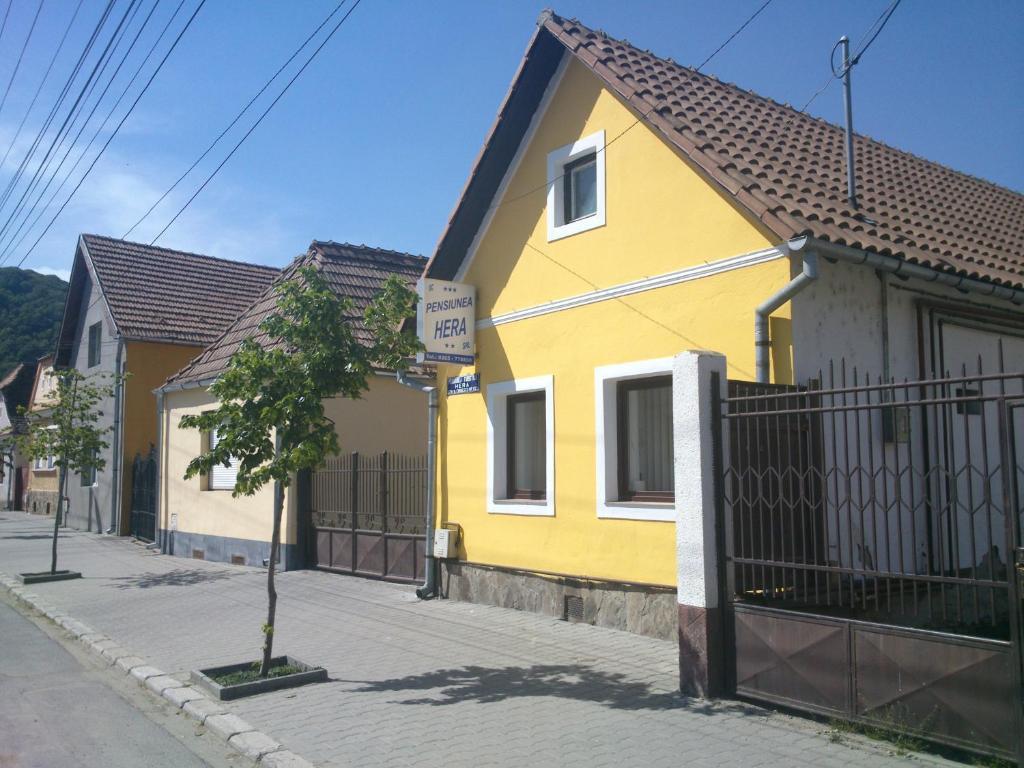 Pensiunea Hera Sighisoara Exterior photo