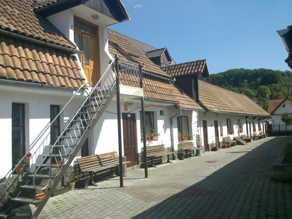 Pensiunea Hera Sighisoara Exterior photo