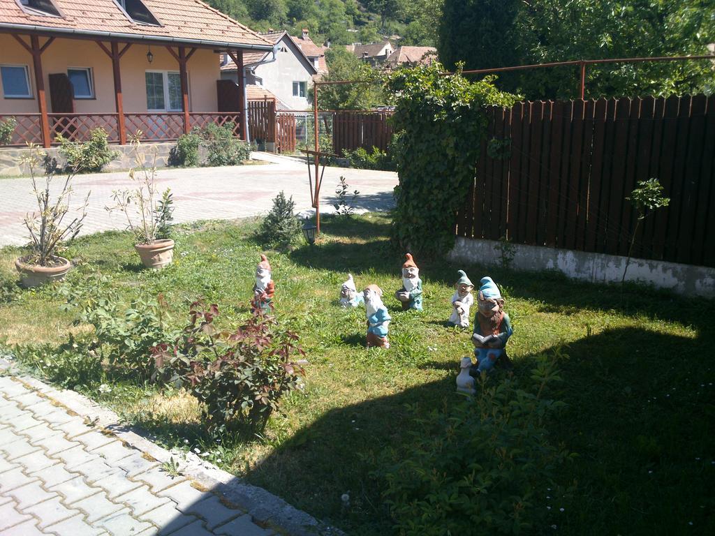 Pensiunea Hera Sighisoara Exterior photo